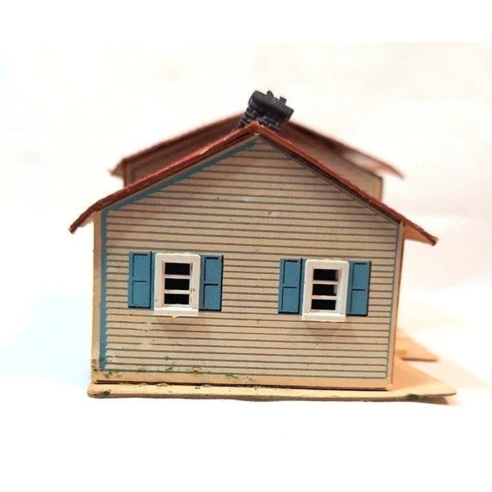 Split Level Houses Lot of 2 HO 1950s Cardboard Vintage IDEAL Models?